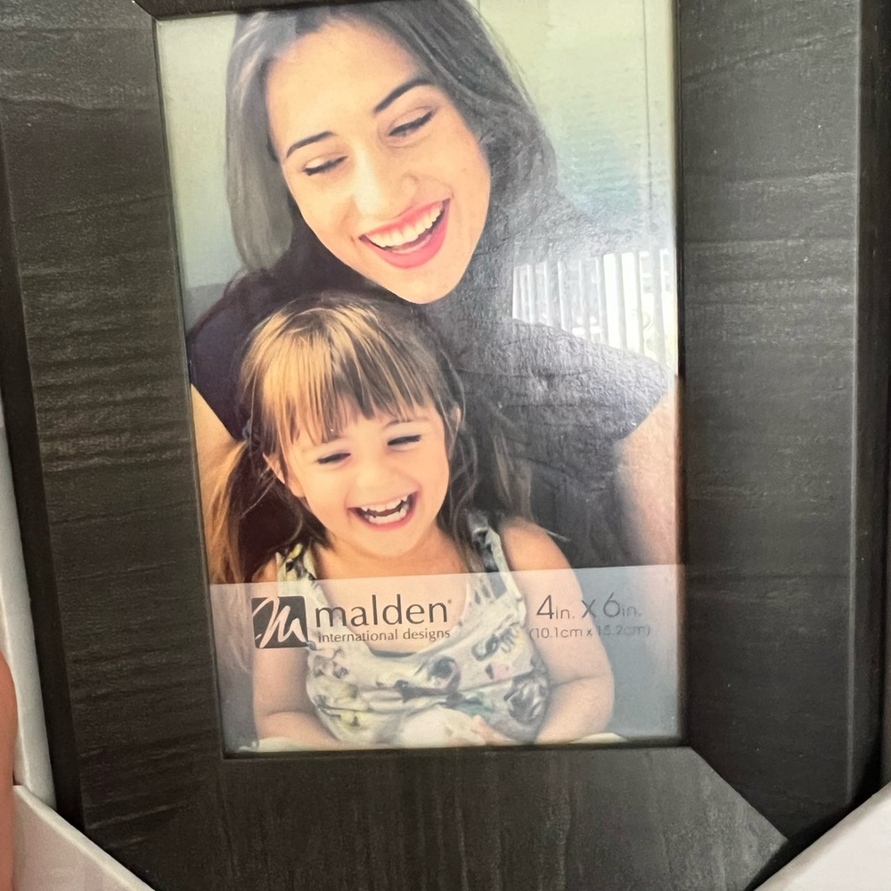 Malden Black Photo Frame Set - Picture 5 of 5